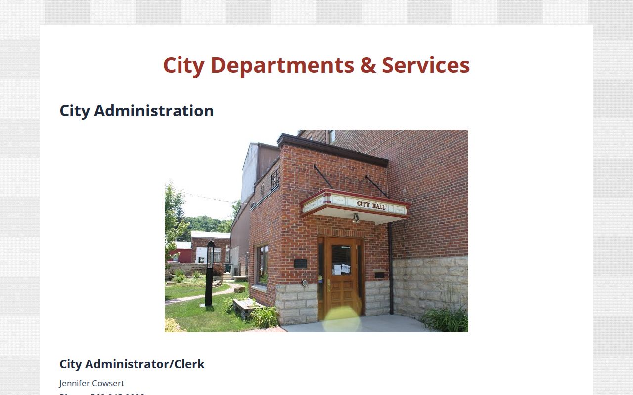 Elkader city departments page showing official police contact information